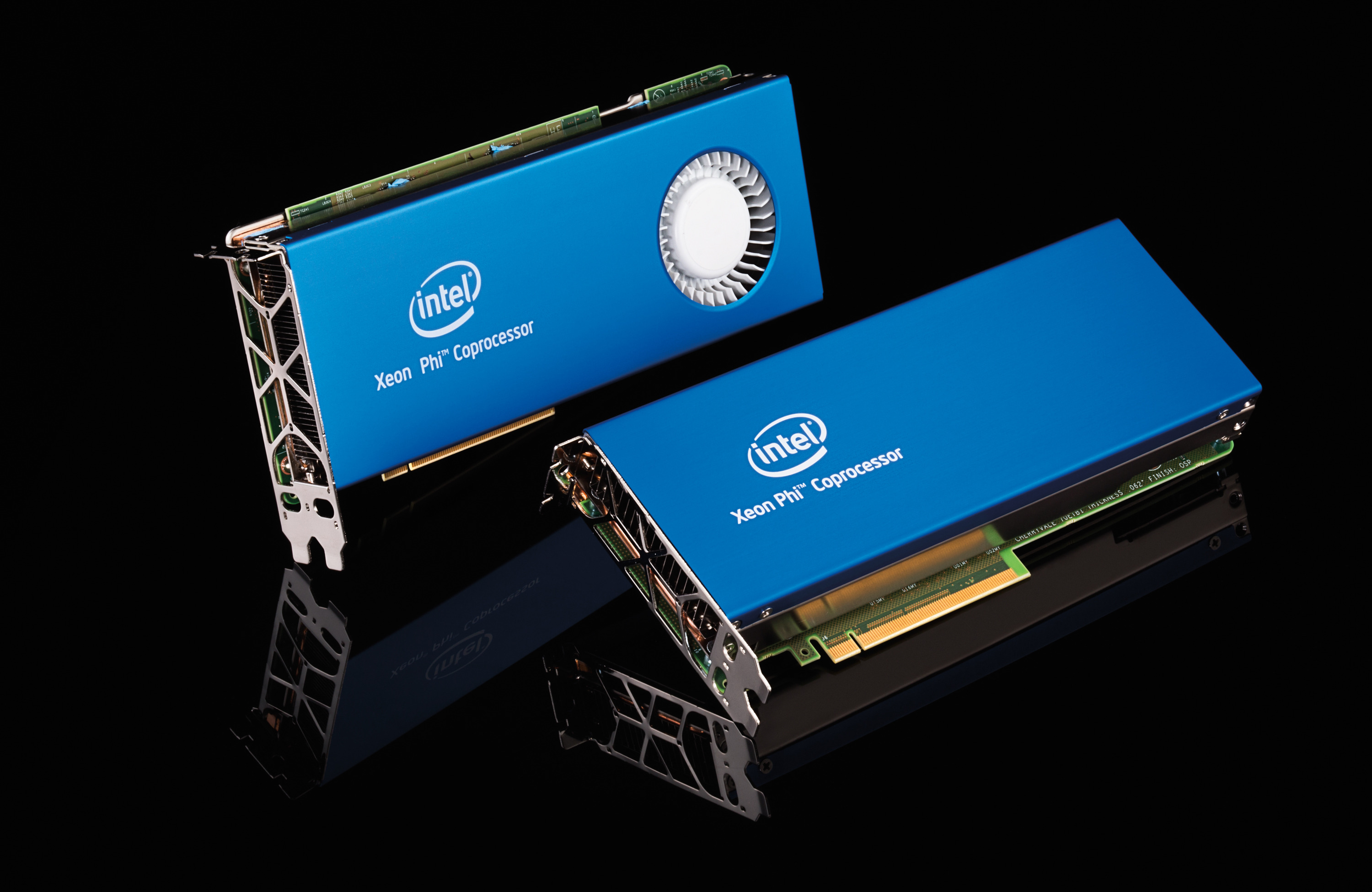 8 Intel Xeon Phi 7120